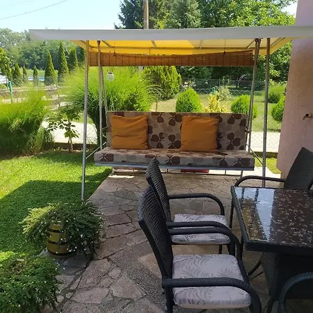 Vikendica Dunja *
