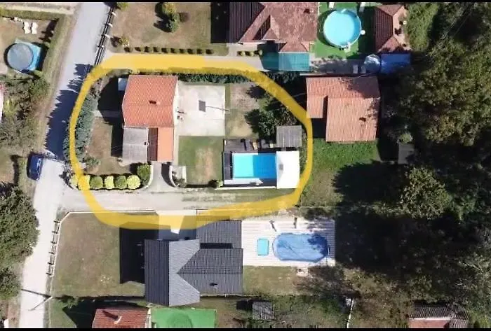 Vikendica Dunja 펜션 *