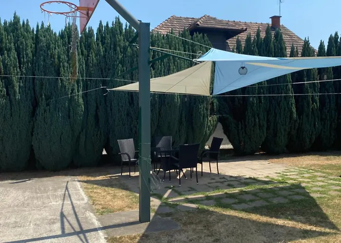 Vikendica Dunja 로즈니차